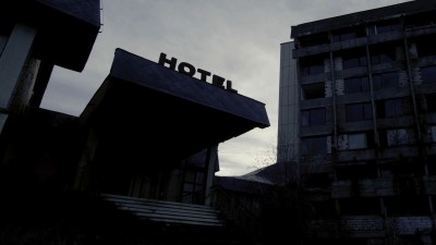 Khách Sạn Bị Ám - Hotel of The Damned